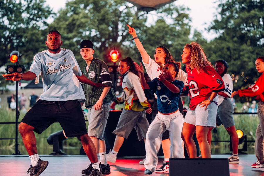 Boy Blue performs the Get Down on our Waterfront stage