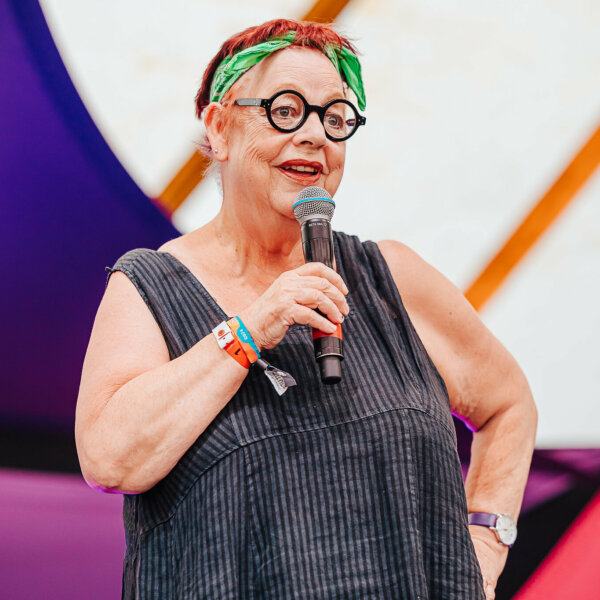 jo brand