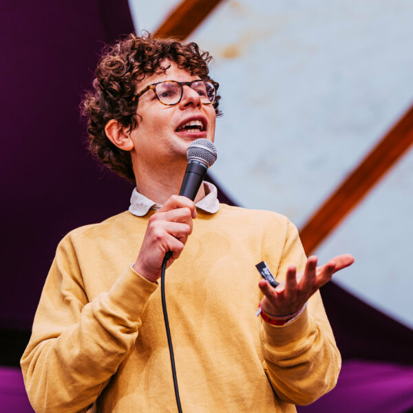 simon amstell